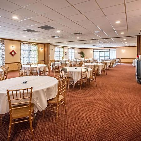 Magnuson Grand Harrisburg Hotel นิวคัมเบอร์แลนด์ ภายนอก รูปภาพ