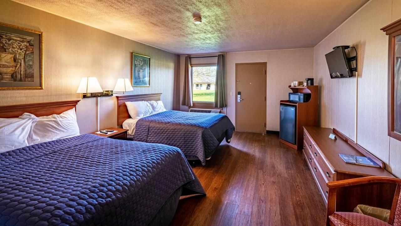 Magnuson Grand Harrisburg Hotel นิวคัมเบอร์แลนด์ ภายนอก รูปภาพ